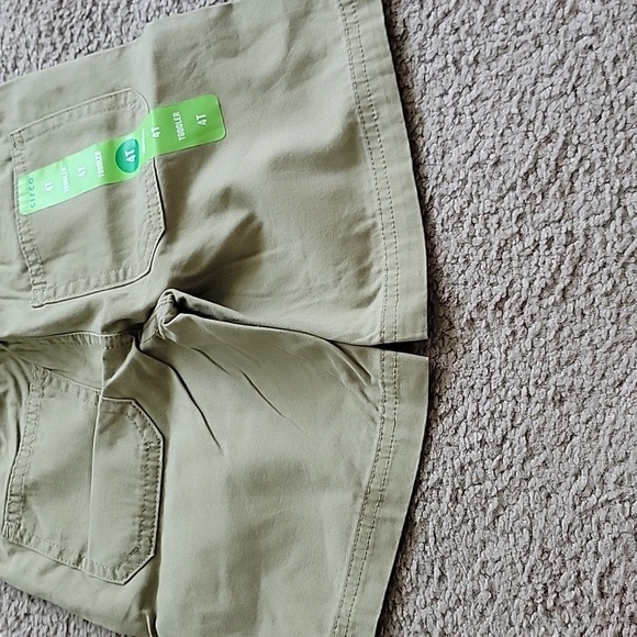 NWT Circo Toddler Boy's Twill Shorts - Picture 9 of 10